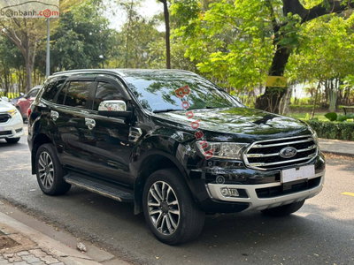 Xe Ford Everest Titanium 2.0L 4x4 AT 2020