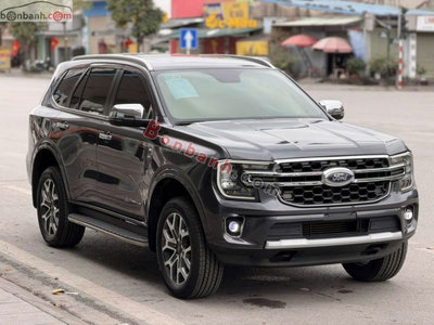 Xe Ford Everest Titanium 2.0L 4x2 AT 2022