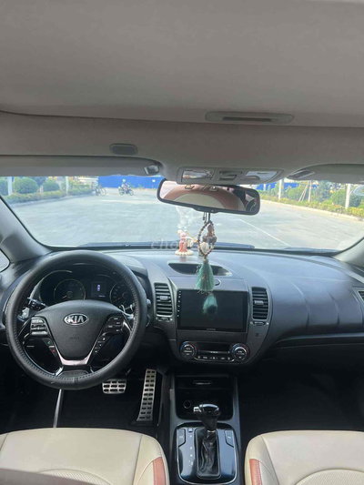 Kia Cerato 2018 1.6 AT 75000 km