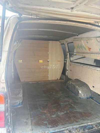 Toyota Hiace 2003 6 chỗ/630kg. Phiên bản 2 cửa lùa