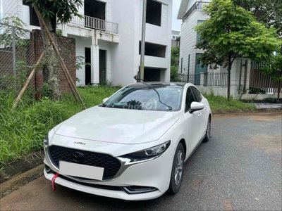 Mazda 3 2024 1.5L Luxury - 22000 km