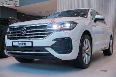 Xe Volkswagen Touareg Luxury 2.0 TSI 2023