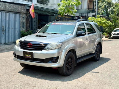 🚘Toyota Fortuner 2015 Máy Dầu, Số Sàn, Tiết Kiệm
