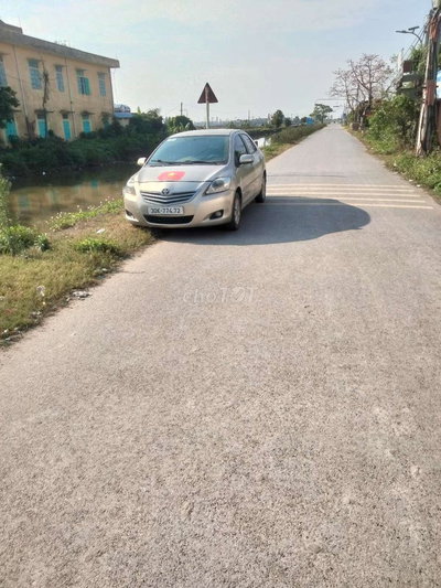 Toyota Vios 2014 Vàng cát 5 chỗ
