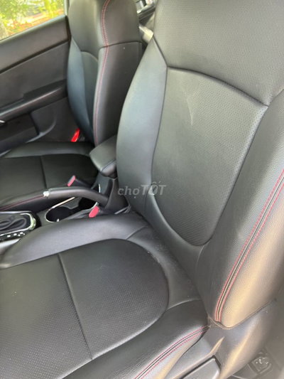 Kia Forte 2013 Trắng Tự động