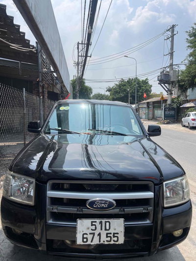 Ford Ranger Bán tải Đen 2 cầu