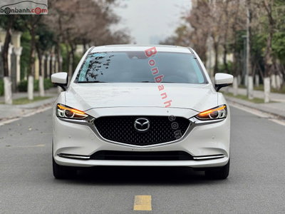 Xe Mazda 6 Luxury 2.0 AT 2025