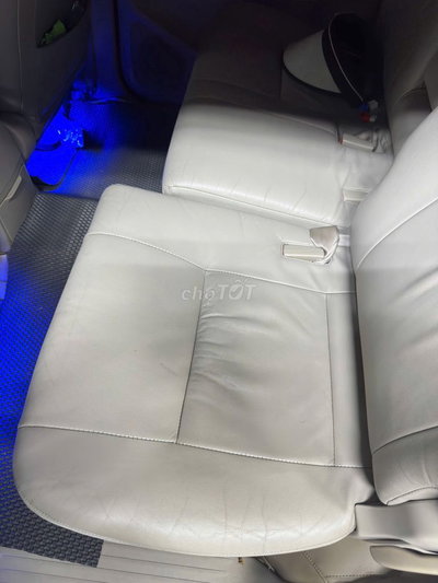 Toyota Innova 2011 Tự động Bạc