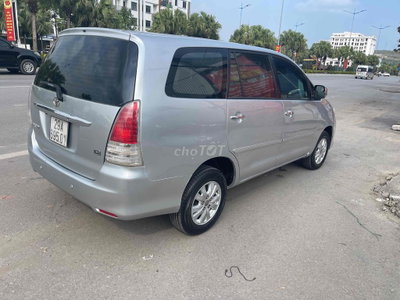 Toyota Innova 2009 Bạc