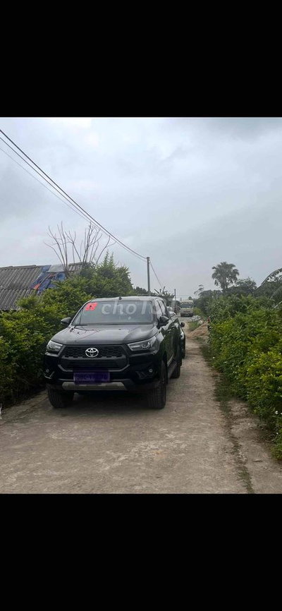 Cần tiền nên bán hilux đăng ký lần đầu tháng 80