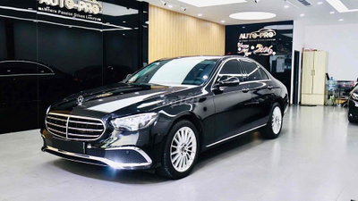 Mercedes-Benz E200 Exclusive 2021 Đen 40.000 km