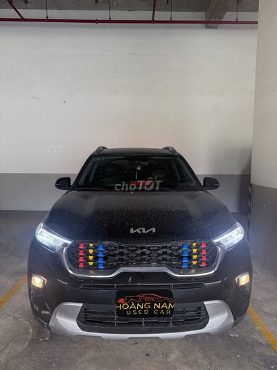 Kia Sonet 2023 Premium 1.5 AT - 21000 km