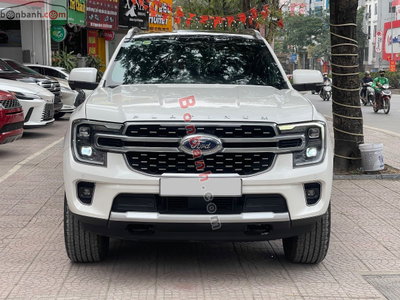 Xe Ford Everest Platinum 2.0L 4x4 AT 2025