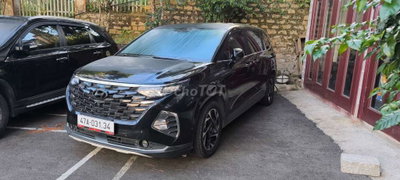 Hyundai Custin 2.0T Premium 2024 Đen