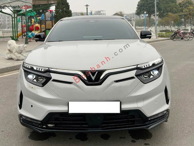 Xe VinFast VF8 Plus AWD 2022