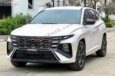 Xe Hyundai Tucson 1.6 AT Turbo HTRAC Đặc biệt 2025
