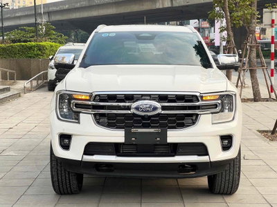 Ford Everest 2023 Titanium