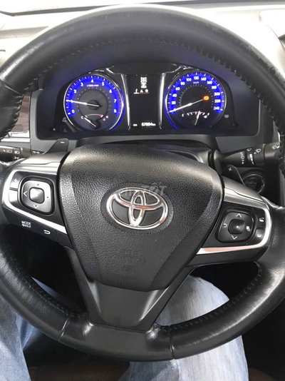 Toyota Camry Vàng cát 67884 km