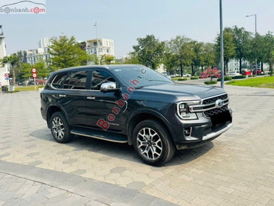 Xe Ford Everest Titanium Plus 2.0L 4x4 AT 2024