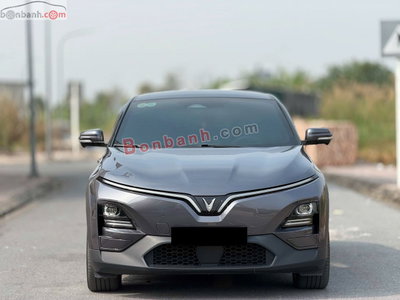 Xe VinFast VF6 Plus 2024