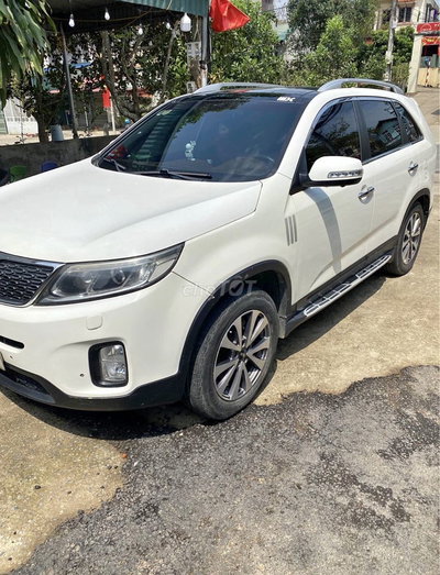 Kia Sorento 2014 Trắng Tự động