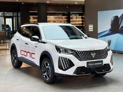 NEW PEUGEOT 2008 ICONIC