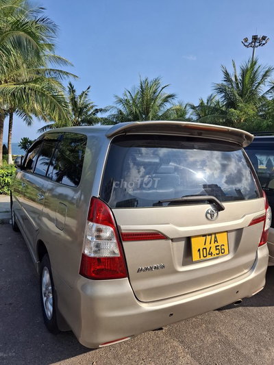 Toyota Innova 2014 Vàng cát