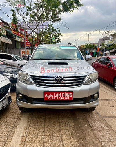 Xe Toyota Fortuner 2.5G 2014