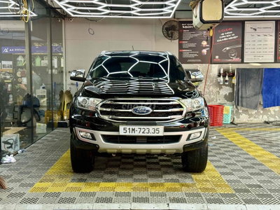Ford Everest 2018 Titanium 4x4 Đen