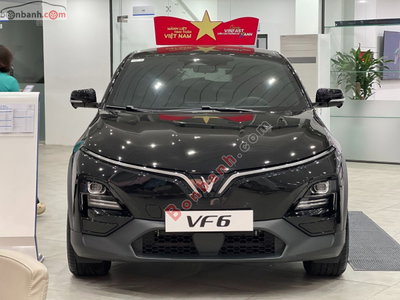 Xe VinFast VF6 Plus 2026