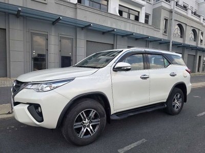 Toyota Fortuner 2017 Trắng
