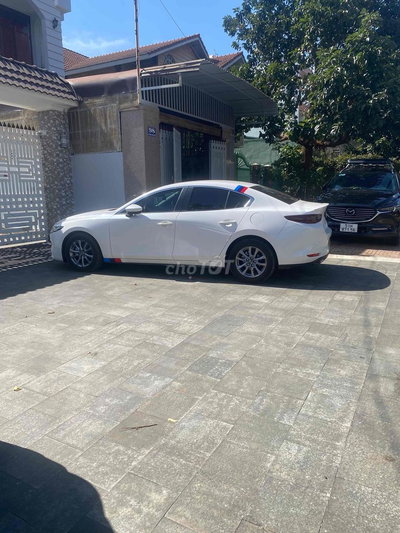 Mazda 3 Luxury Trắng 65000 km