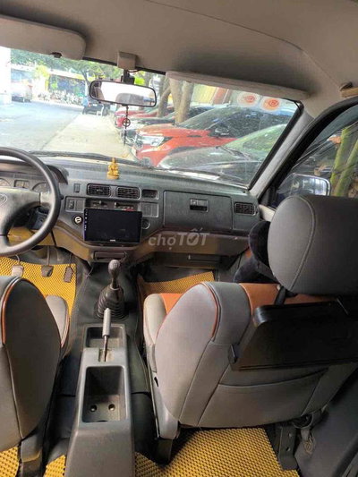 Toyota Zace 2002 GL - 100000 km