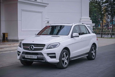 Mercedes-Benz ML 400 Trắng 110000 km