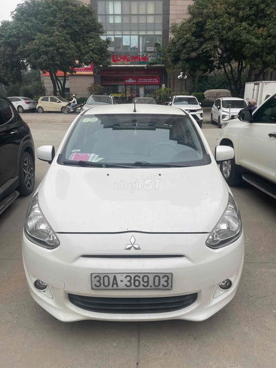 Mitsubishi Mirage 2014 1.2 CVT - 56600 km