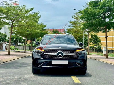 Xe Mercedes Benz GLC 300 4Matic 2023