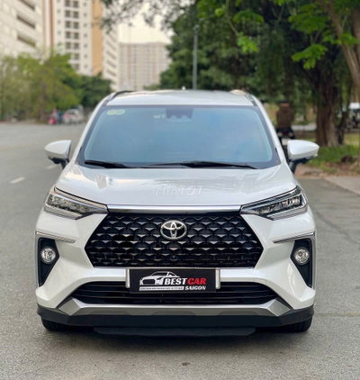 Toyota Veloz Top 2025 - 7000 km