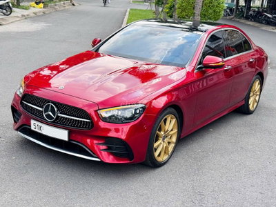 Mercedes-Benz E300 AMG ĐK 2022 1 chủ mua mới Lướt