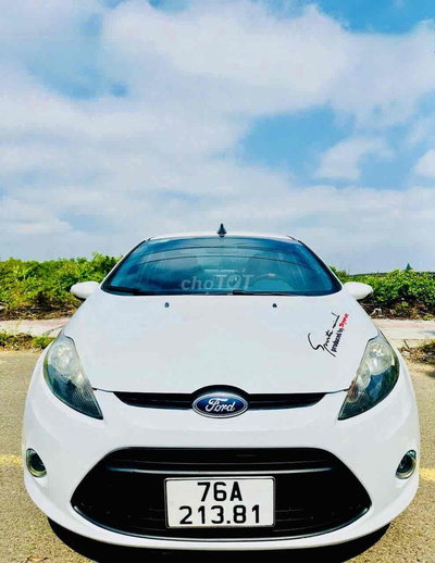Ford Fiesta Sedan 2011