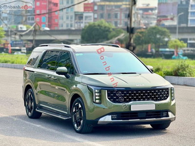 Xe Kia Carnival Signature 2.2D 2025