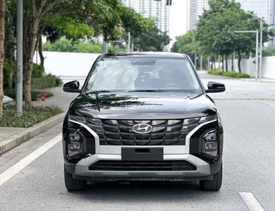 Hyundai Creta 2024 1.5AT Đen 10000 km