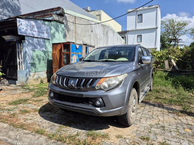 Mitsubishi Triton 2017 Xám