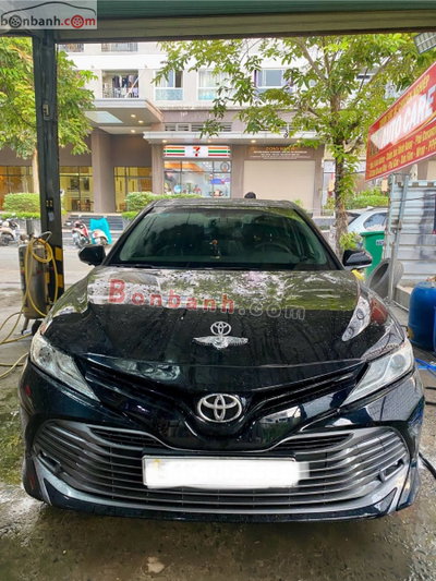 Xe Toyota Camry 2.5Q 2020