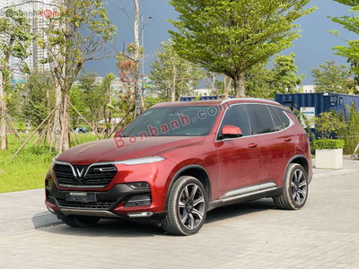 Xe VinFast Lux SA 2.0 Premium 2.0 AT 2020