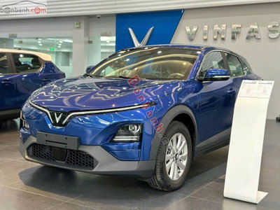 Xe VinFast VF6 Eco 2026