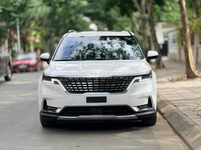 Kia Carnival 2022 2.2D Signature 60000 km