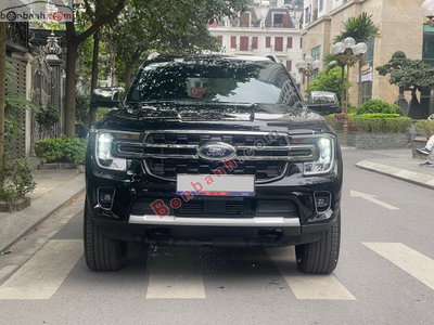 Xe Ford Everest Titanium 2.0L 4x2 AT 2025