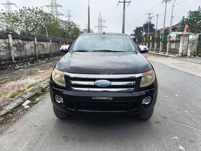 Ford Ranger XLT 2012 số sàn hai cầu