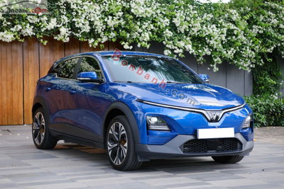 Xe VinFast VF6 Plus 2025