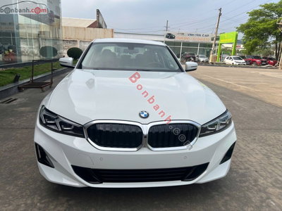 Xe BMW 3 Series 320i Sport Line 2025
